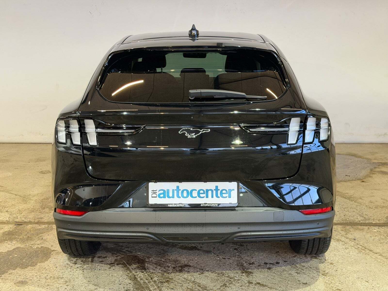 Ford Mustang Mach-E 68 Standard Range