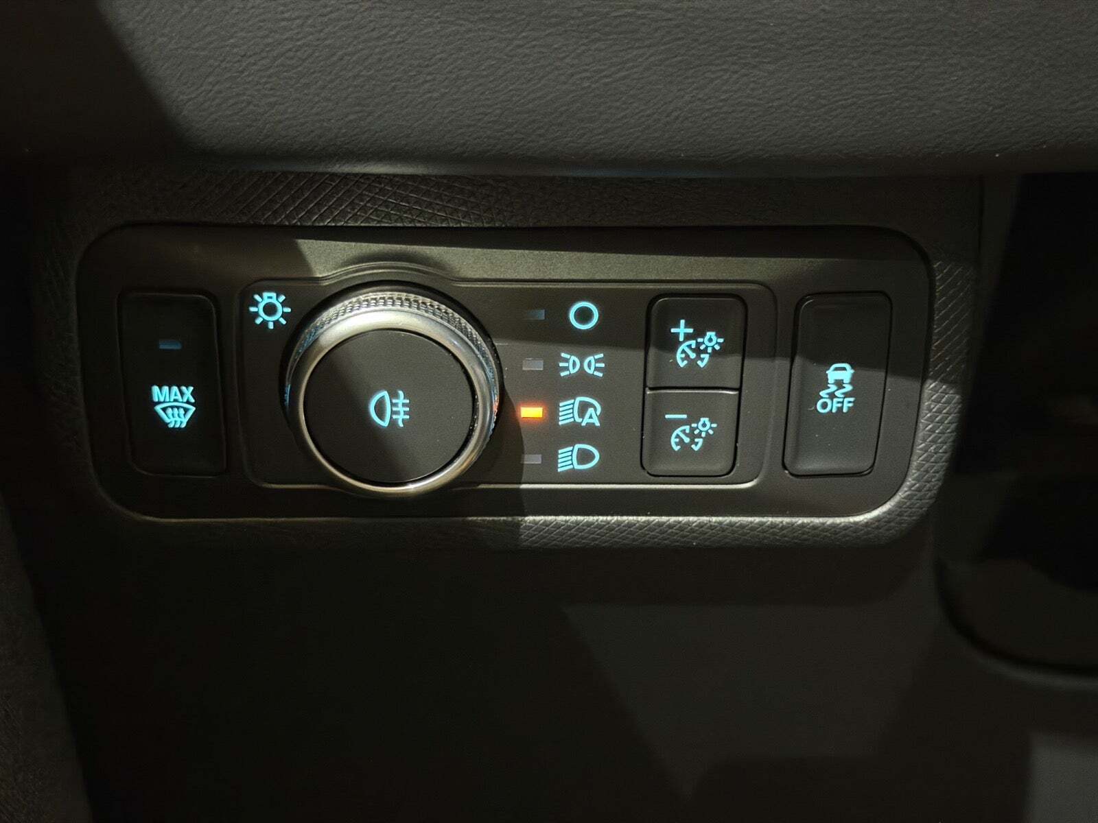 Sort Ford Mustang Mach-E fra 2021