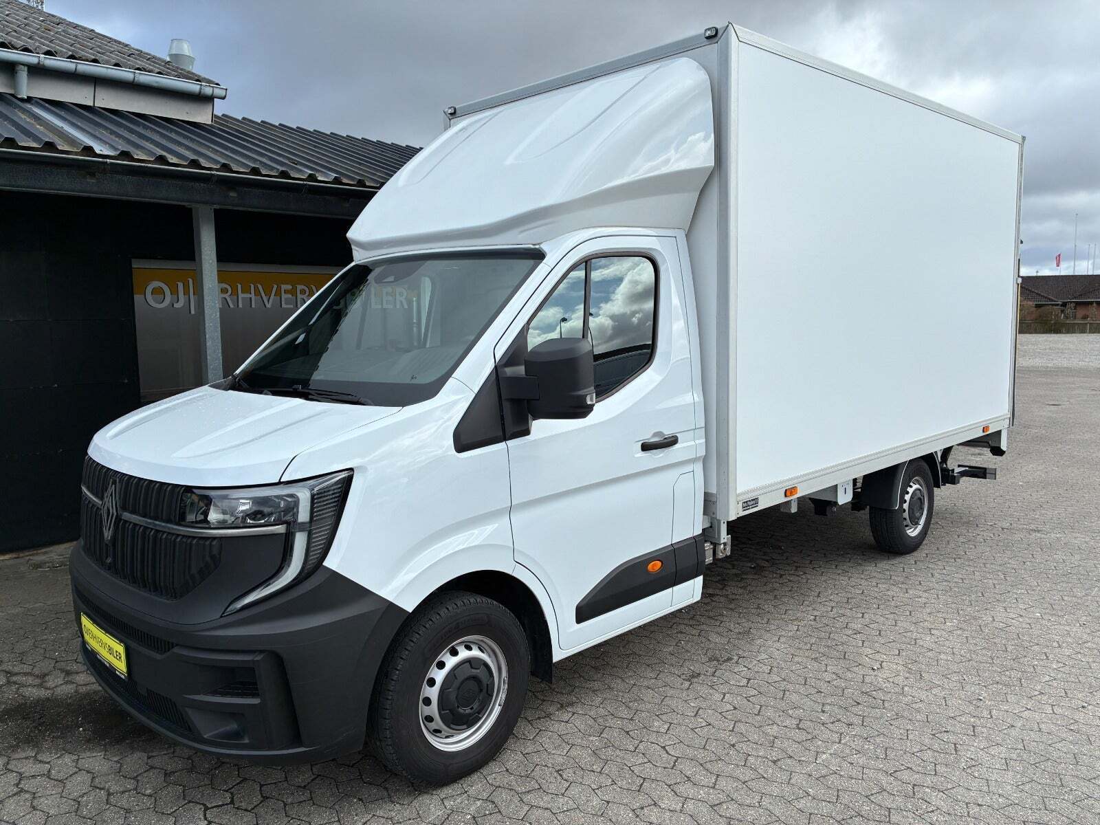 Renault Master V T35 2,0 dCi 150 L3 Chassis Tekno