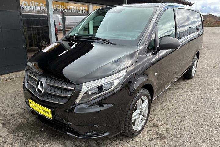 Sort Mercedes Vito 116 fra 2018