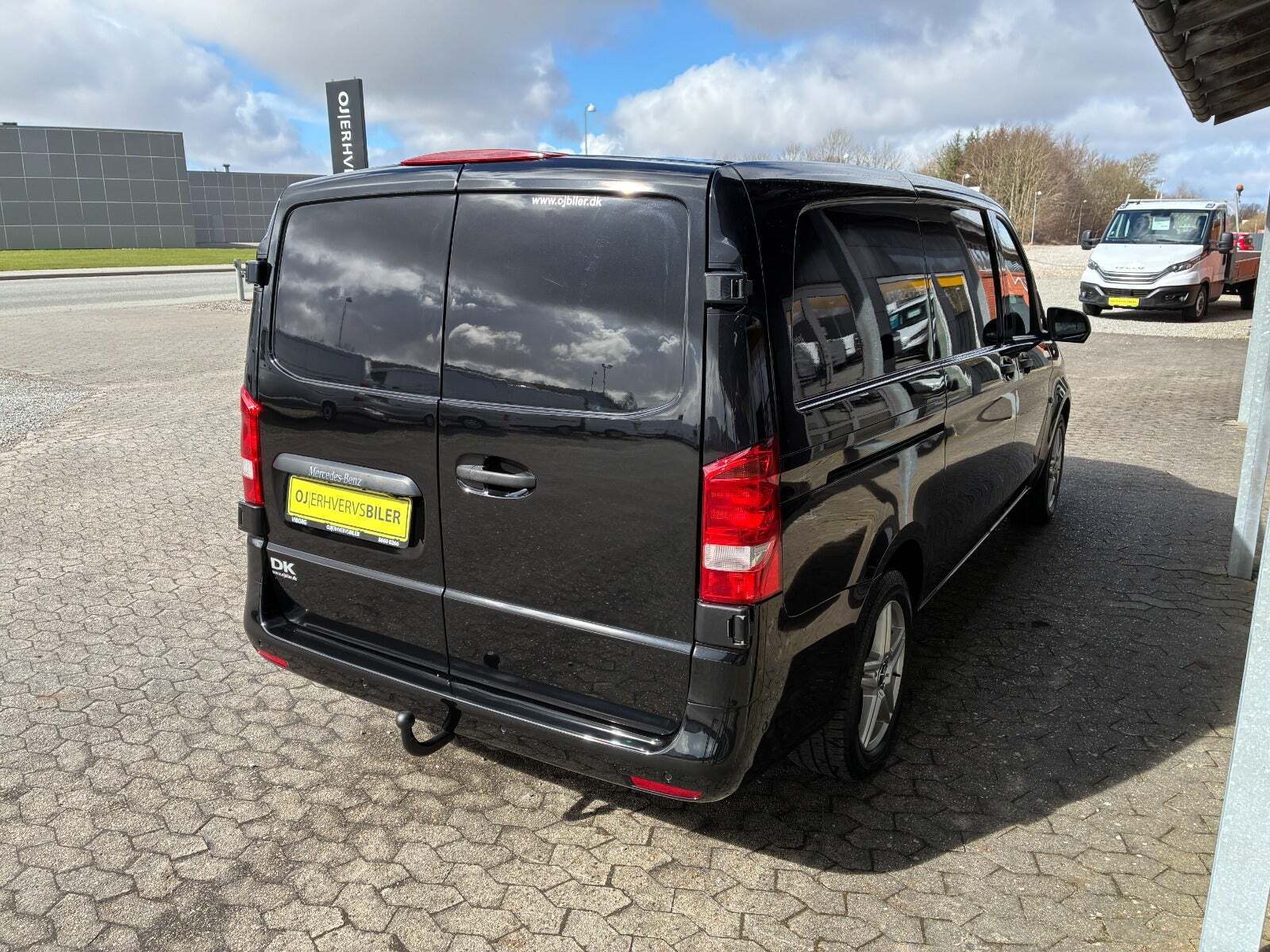 Sort Mercedes Vito 116 fra 2018