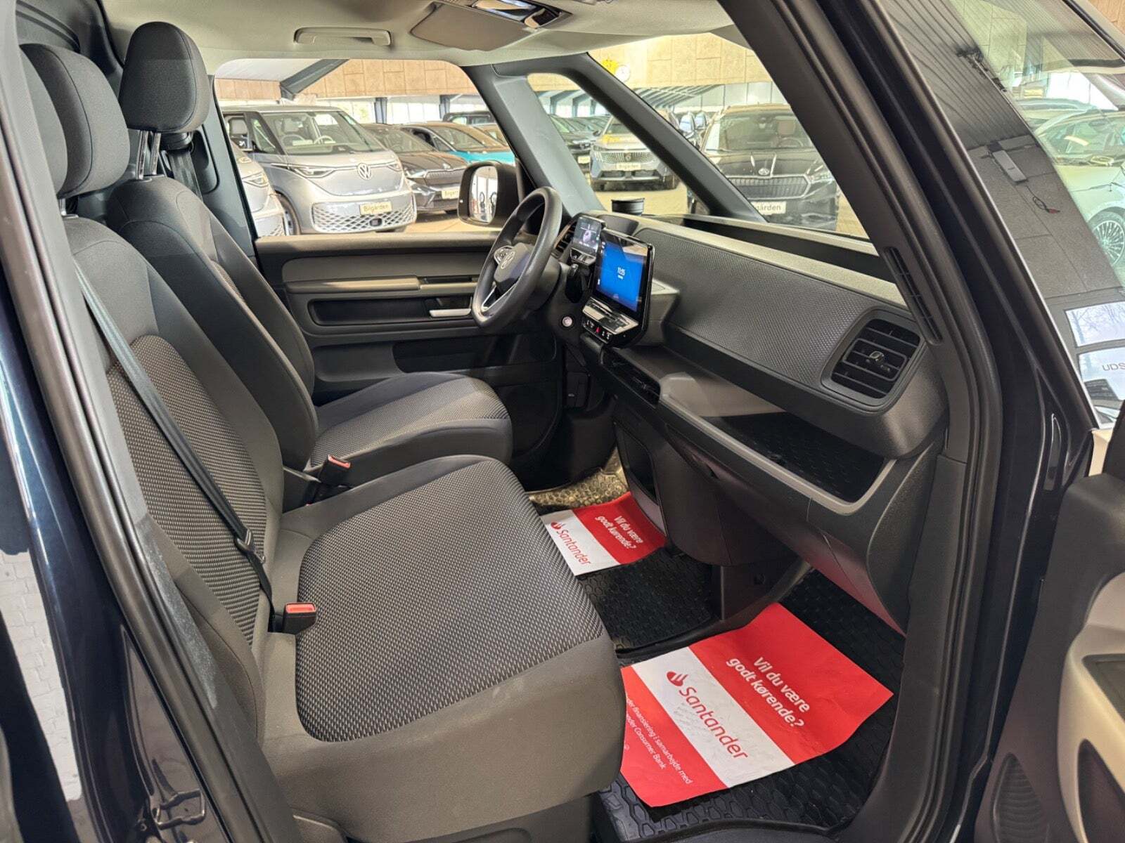 Blå VW ID.Buzz fra 2023