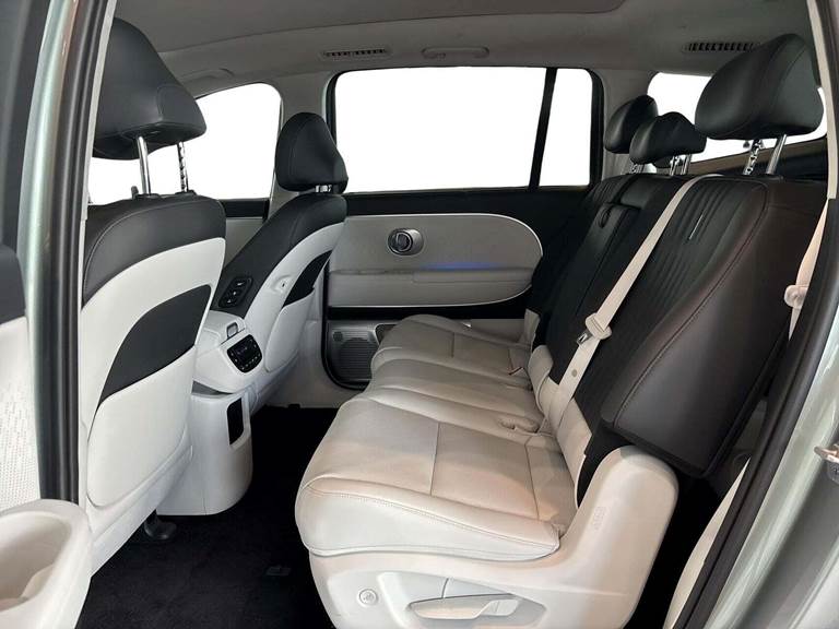 Hyundai Ioniq 9 110 Calligraphy Performance 4WD 7prs