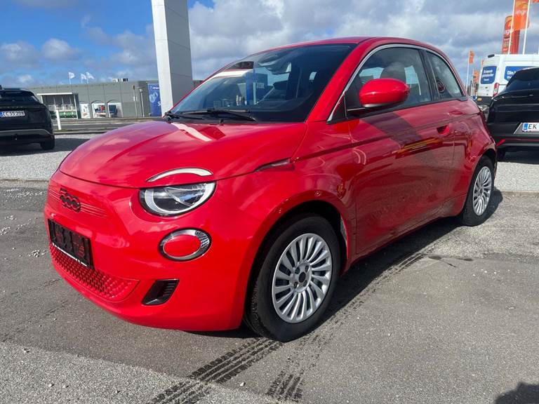 Fiat 500e 42 (RED)