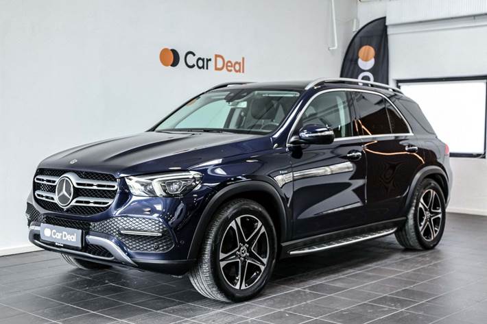 Blå Mercedes GLE350 de fra 2021