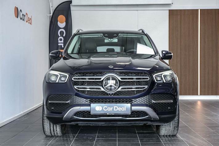 Blå Mercedes GLE350 de fra 2021