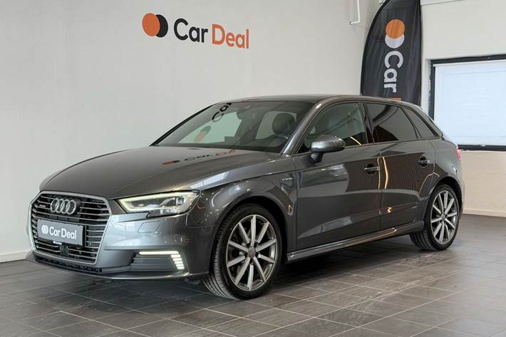 Grå Audi A3 fra 2017
