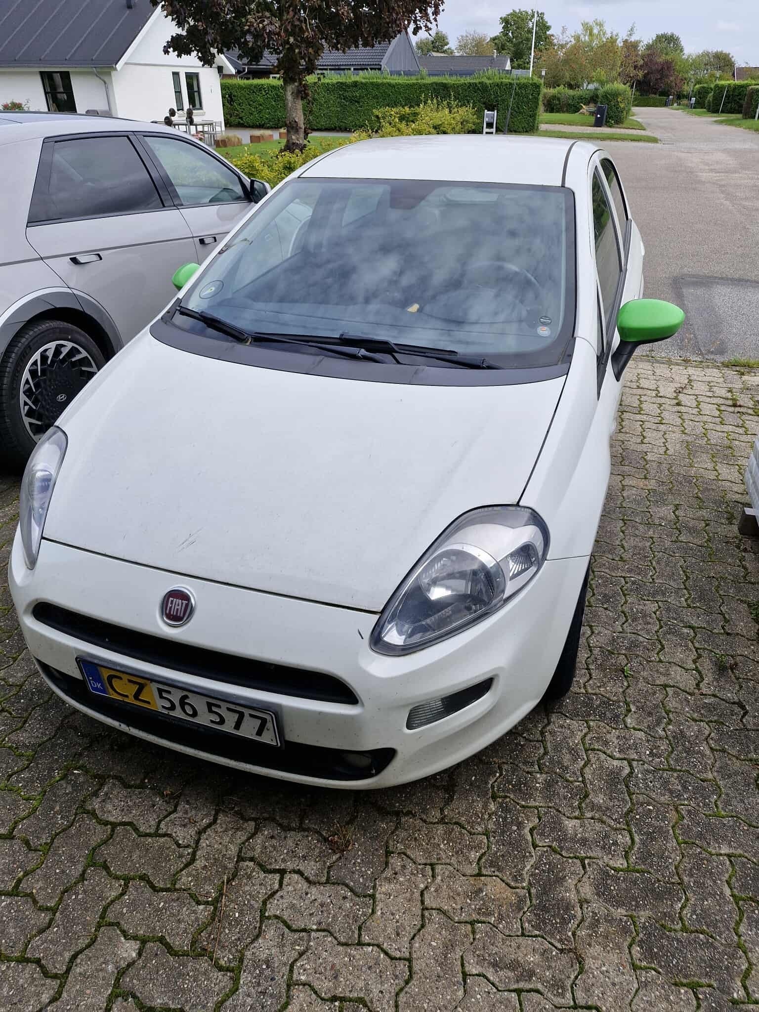 Hvid Fiat Punto fra 2017