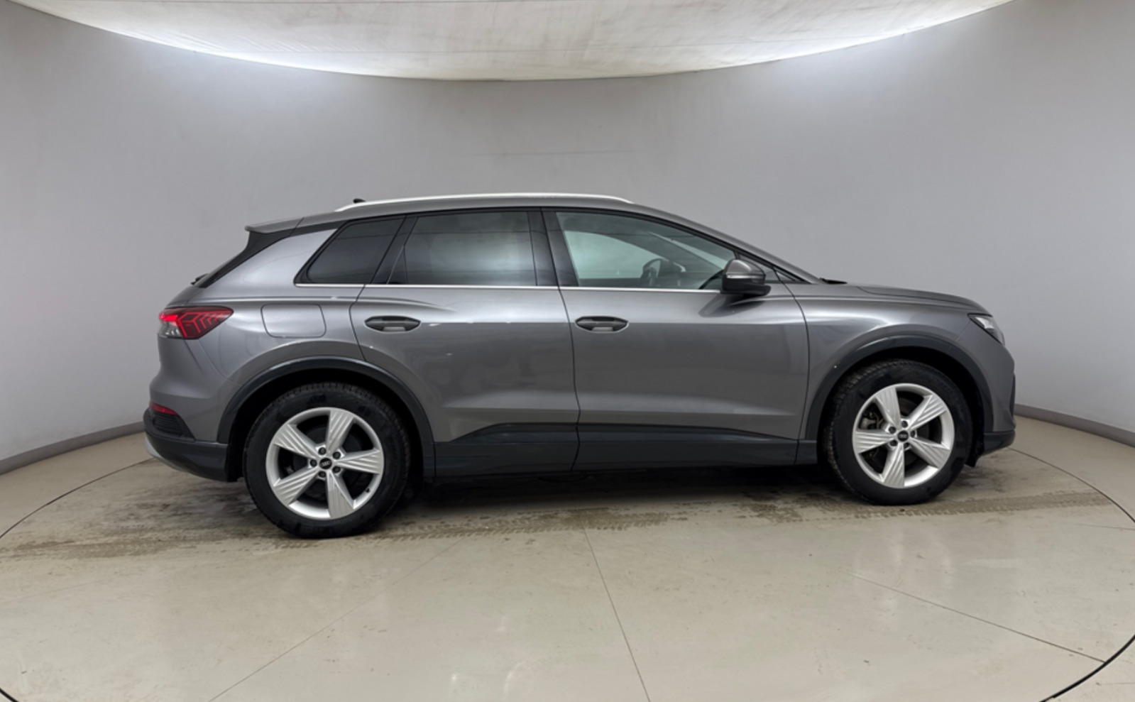 Audi Q4 e-tron 45 Progress