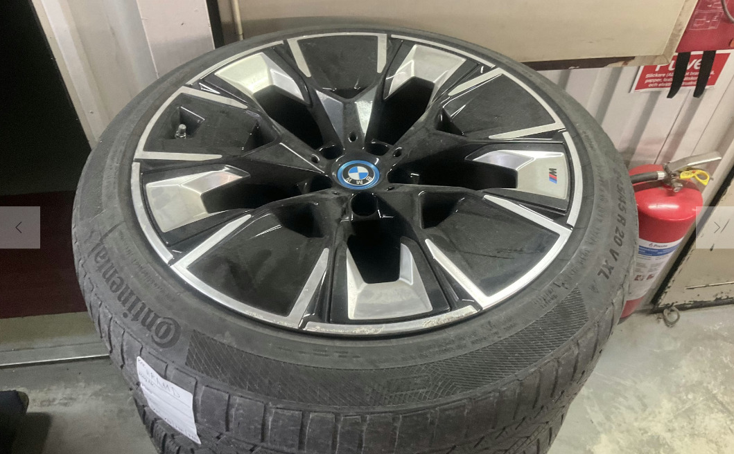 BMW iX3 Charged Plus M-Sport