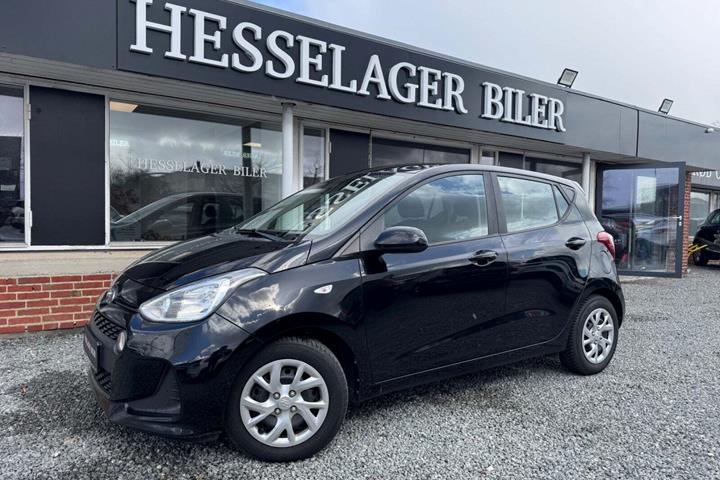 Sort Hyundai i10 fra 2019 set udefra