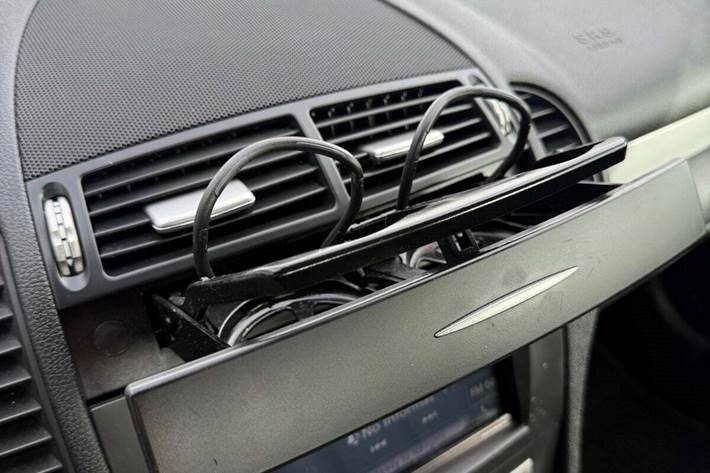 Orange Mercedes SLK200 fra 2006