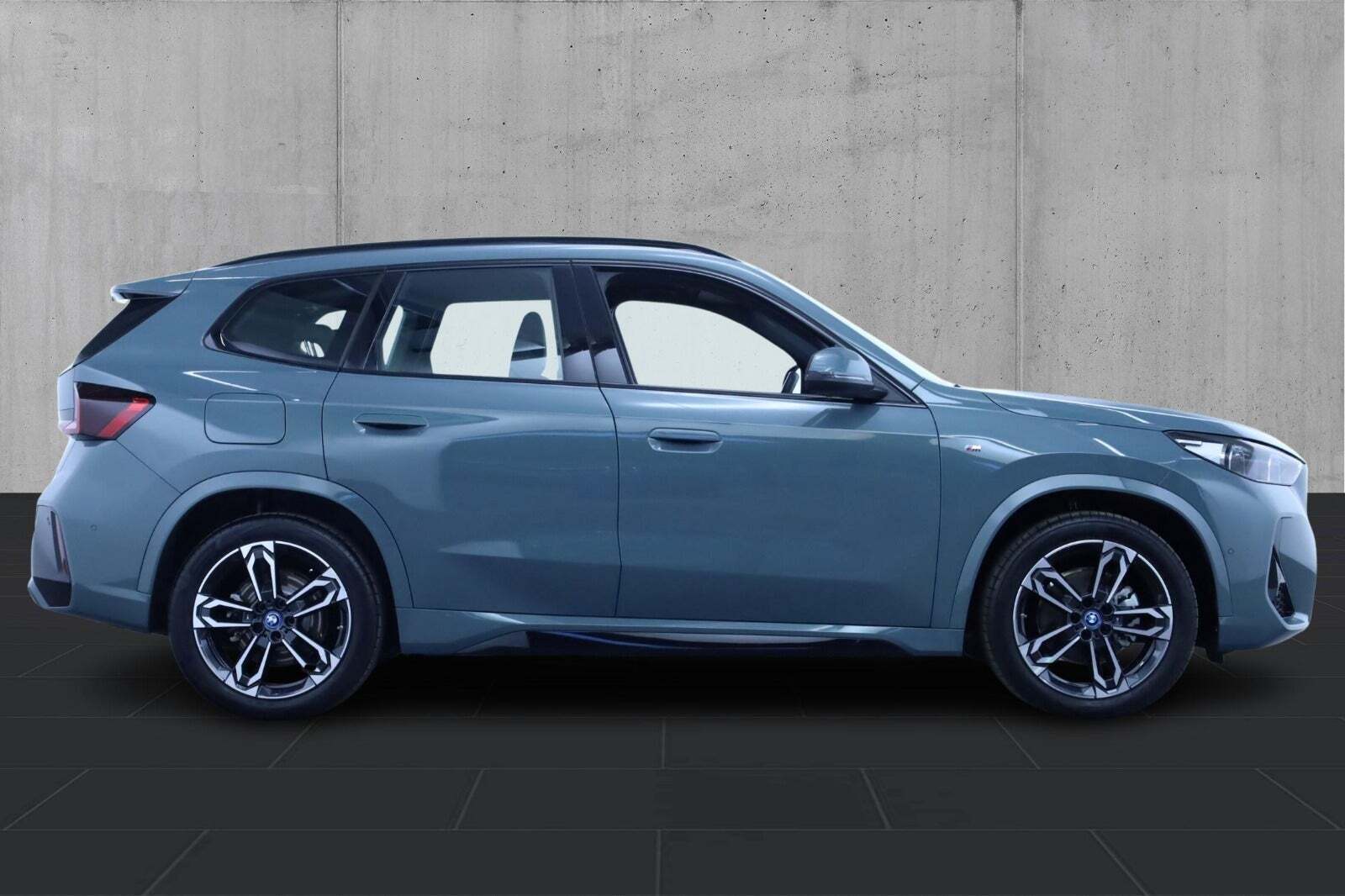 BMW iX1 eDrive20 M-Sport