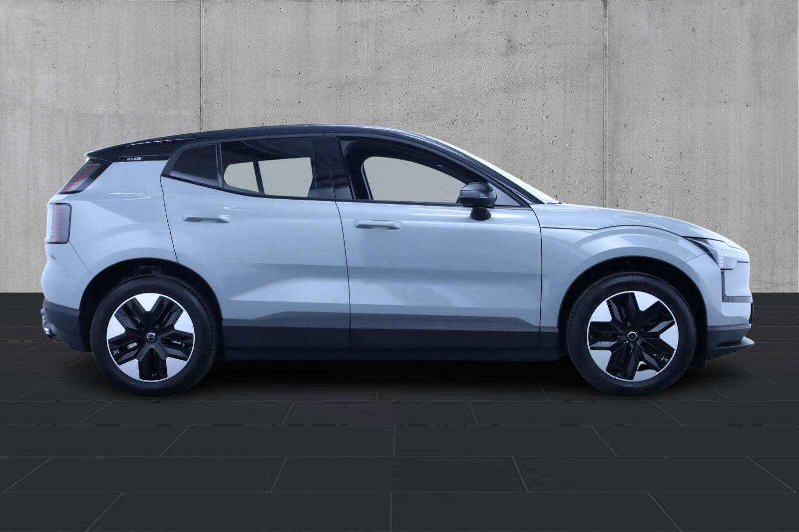 Volvo EX30 Standard Range Plus