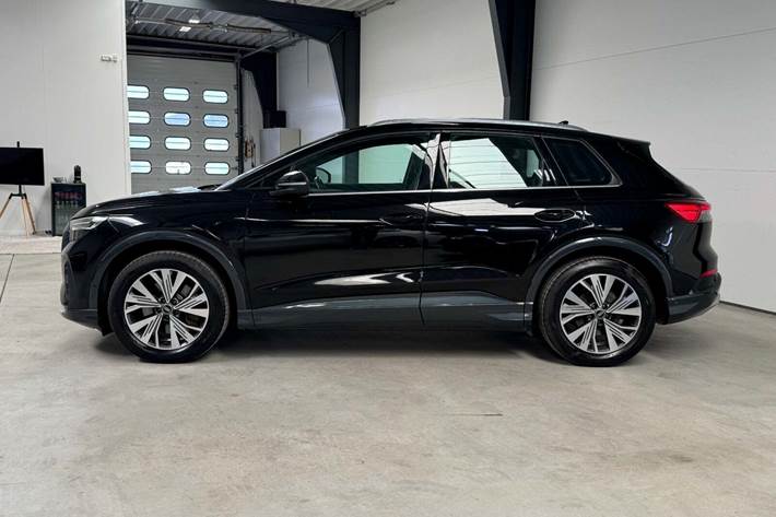 Sort Audi Q4 e-tron fra 2023
