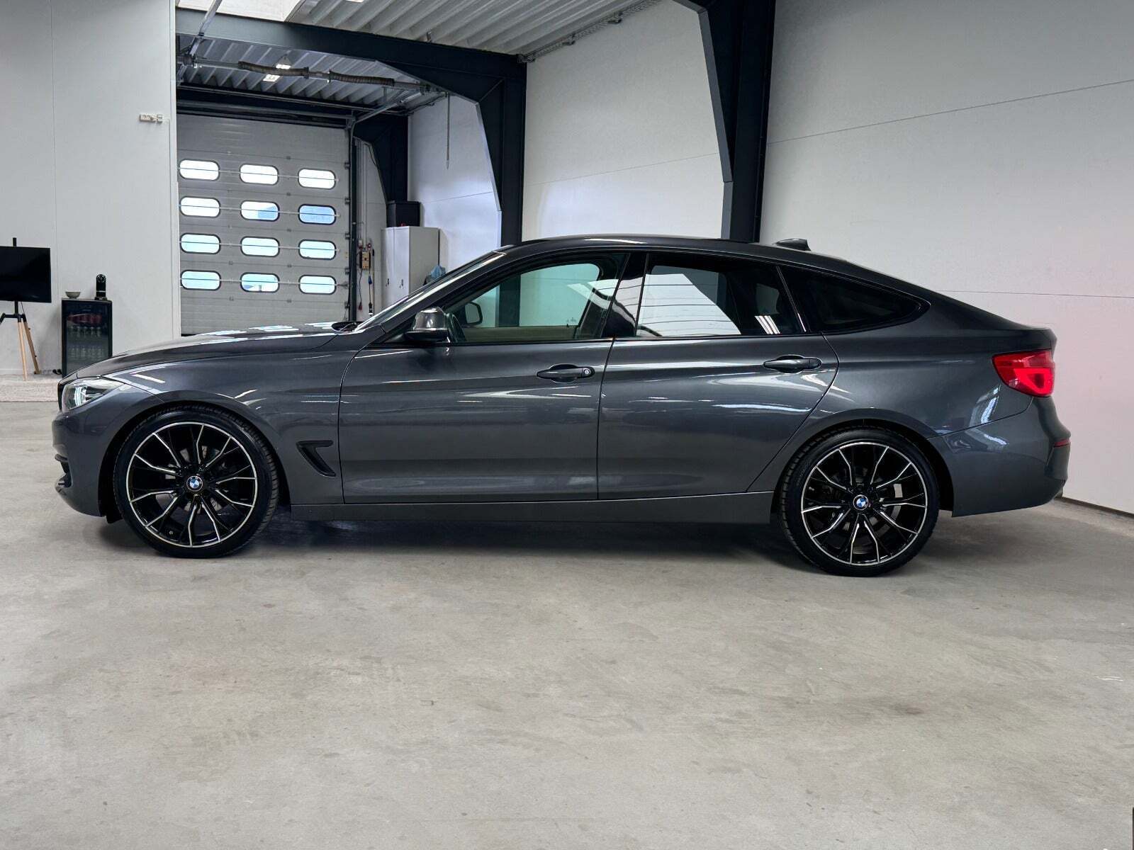 BMW 320d 2,0 Gran Turismo aut.