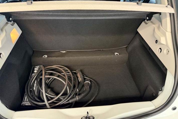 Hvid Renault Zoe fra 2020