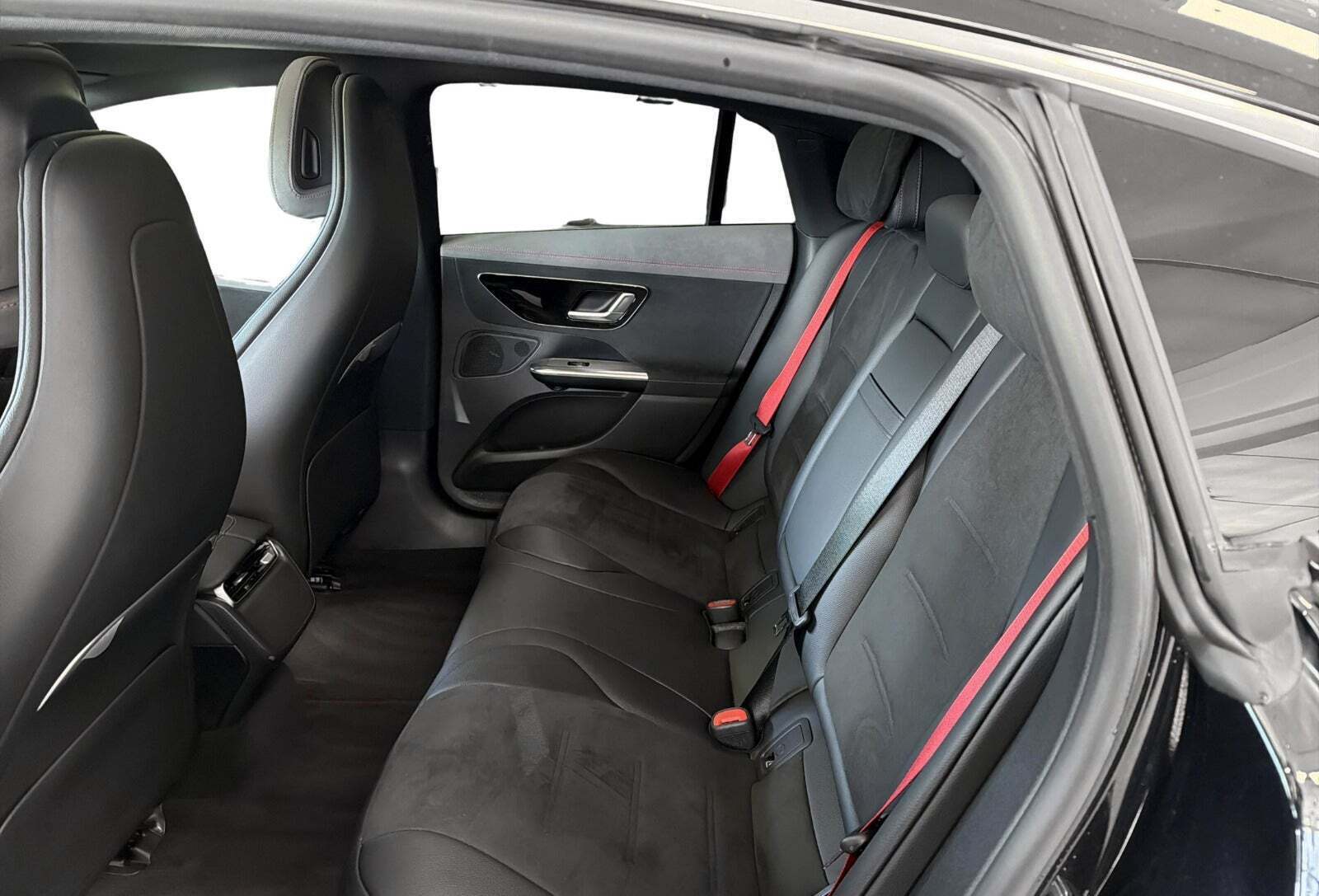 Mercedes EQE300 AMG Line