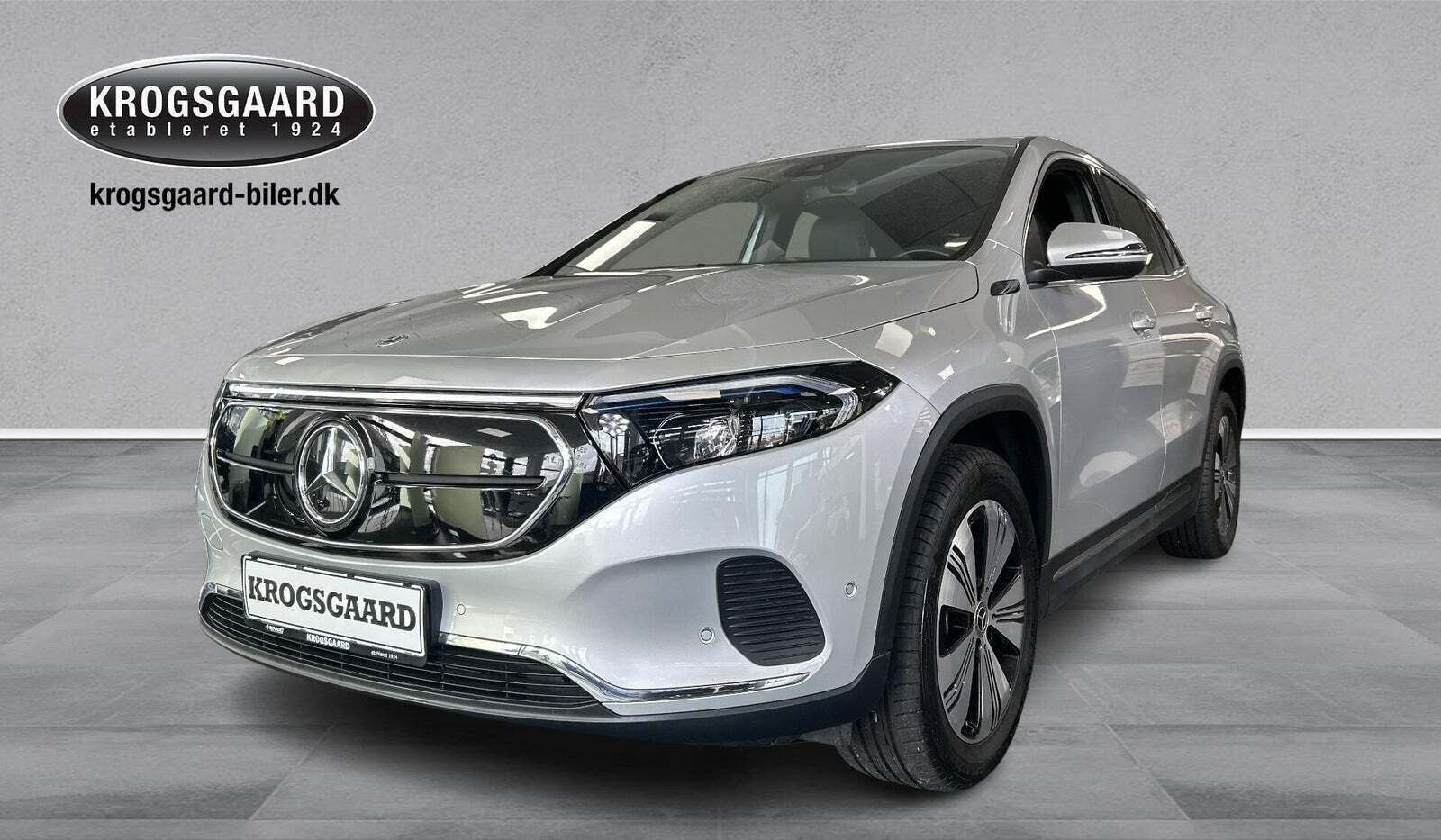 Mercedes EQA250+ Electric Art