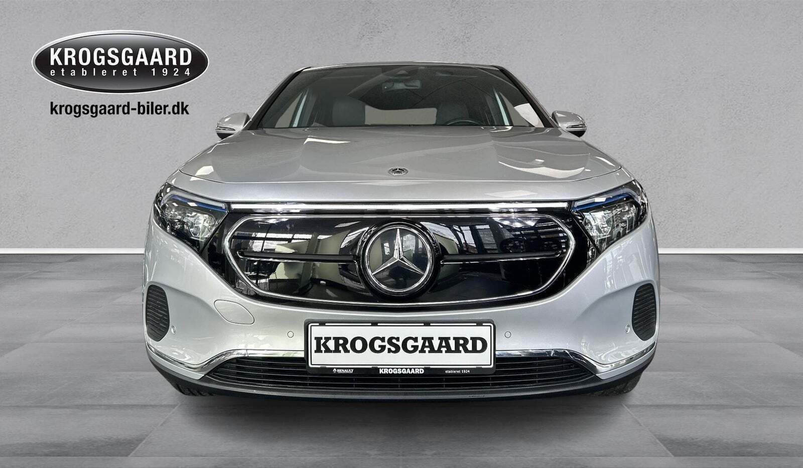 Mercedes EQA250+ Electric Art