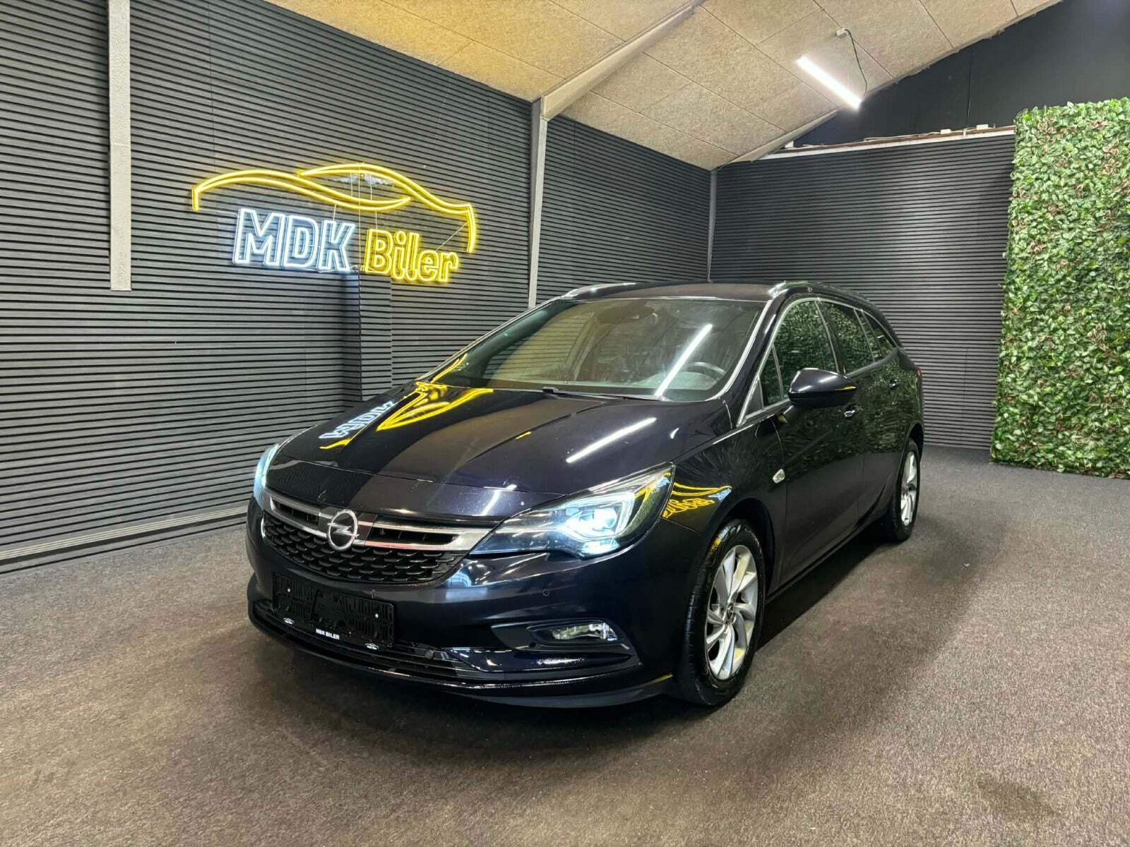 Opel Astra 1,6 CDTi 136 Enjoy aut.