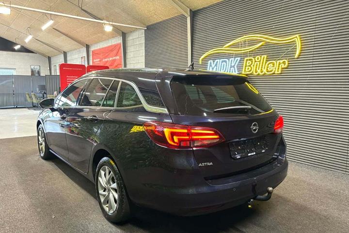 undefined Opel Astra fra 2019