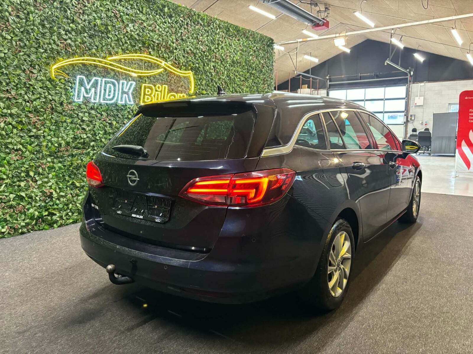 undefined Opel Astra fra 2019