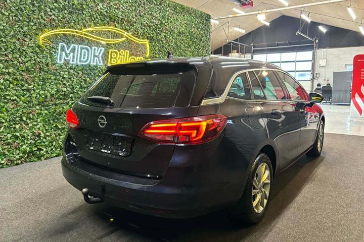 undefined Opel Astra fra 2019