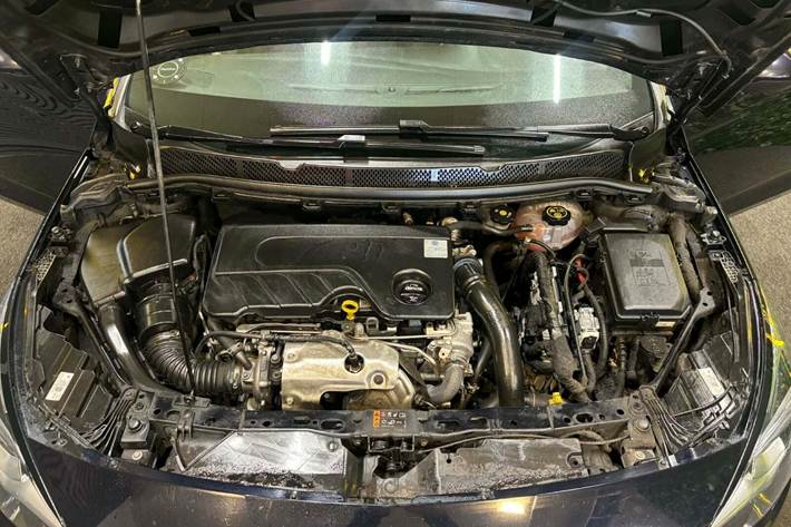 undefined Opel Astra fra 2019