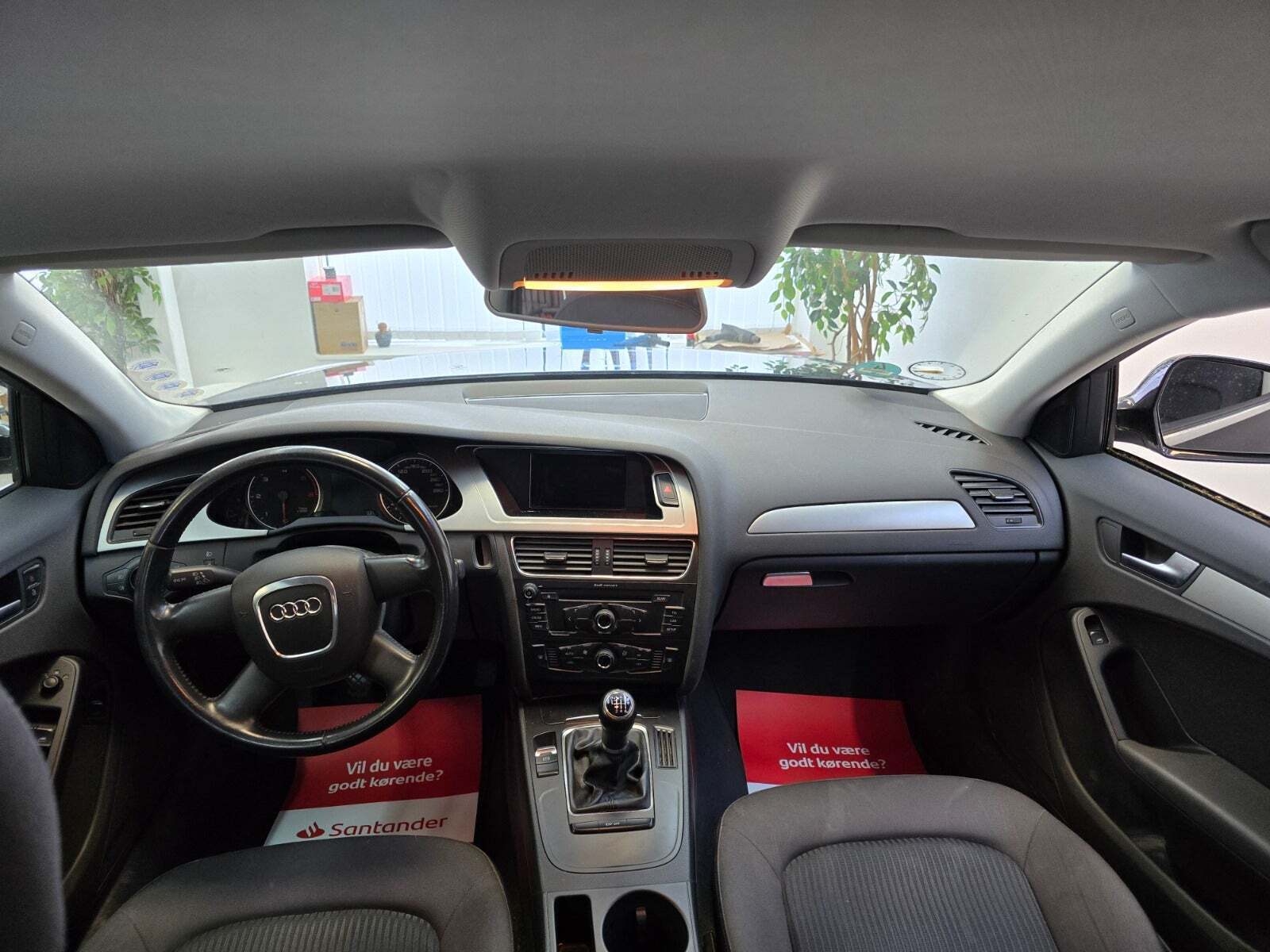 Audi A4 2,0 TDi 143