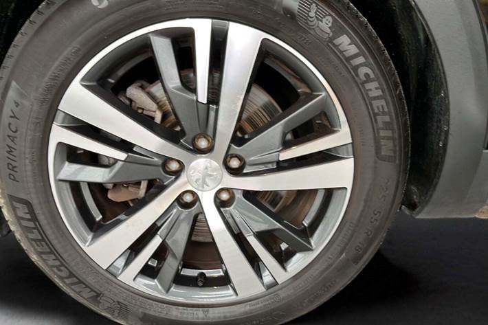 Sort Peugeot 3008 fra 2021