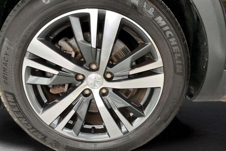 Sort Peugeot 3008 fra 2021