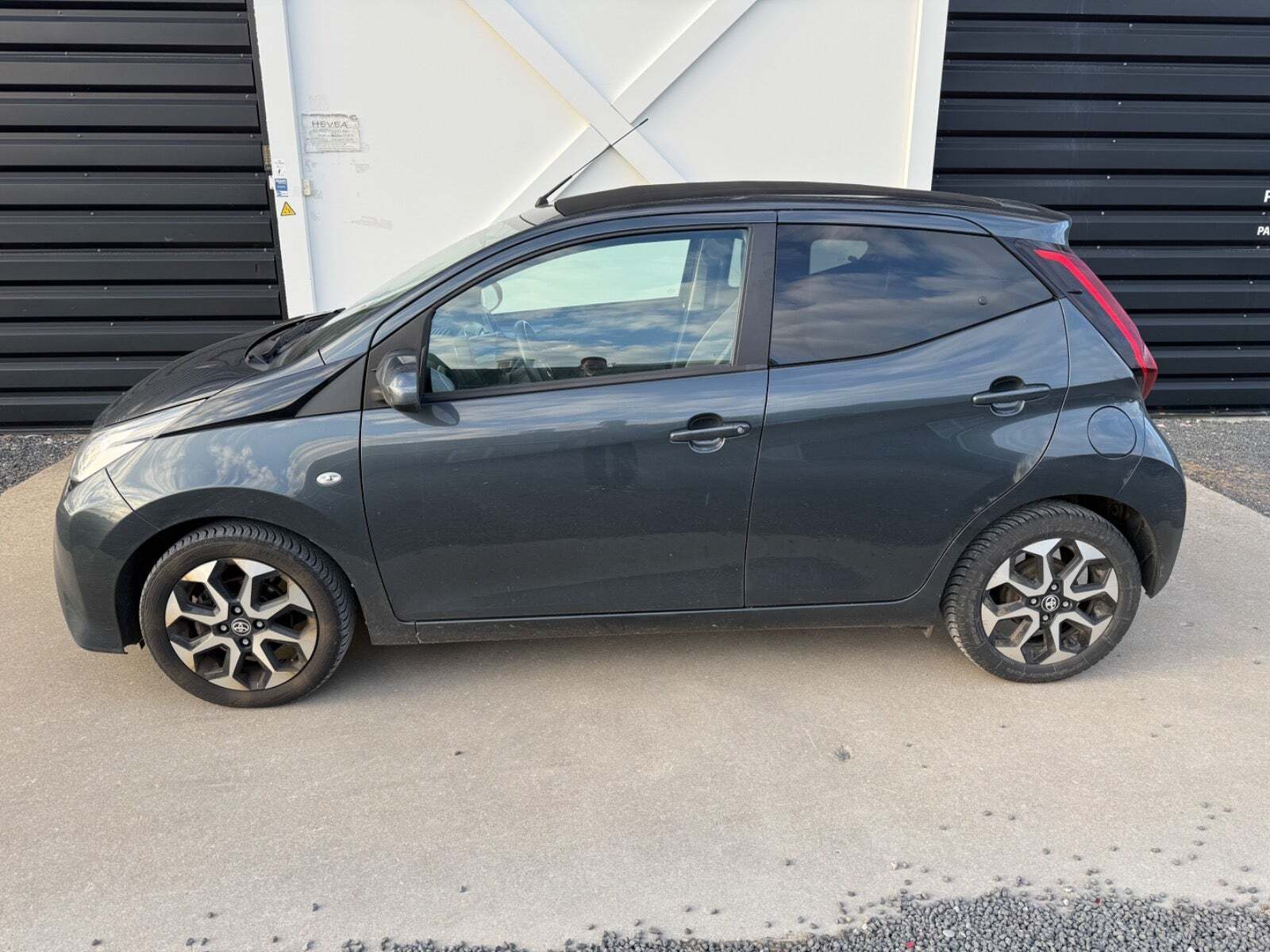 Toyota Aygo 1,0 VVT-i x-sky