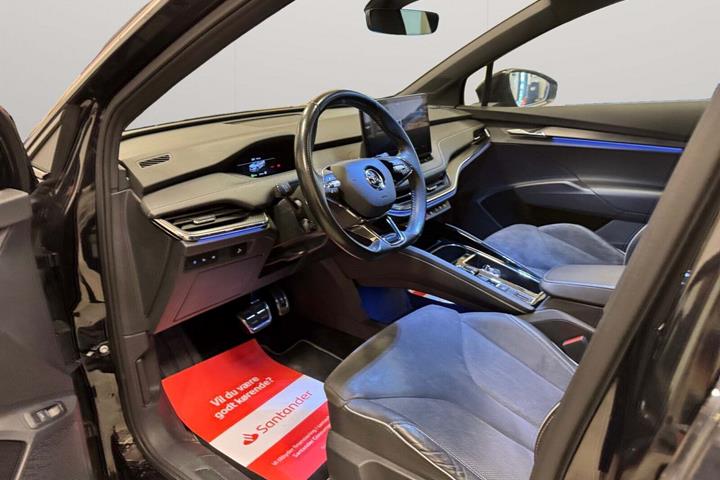 Sort Skoda Enyaq fra 2021