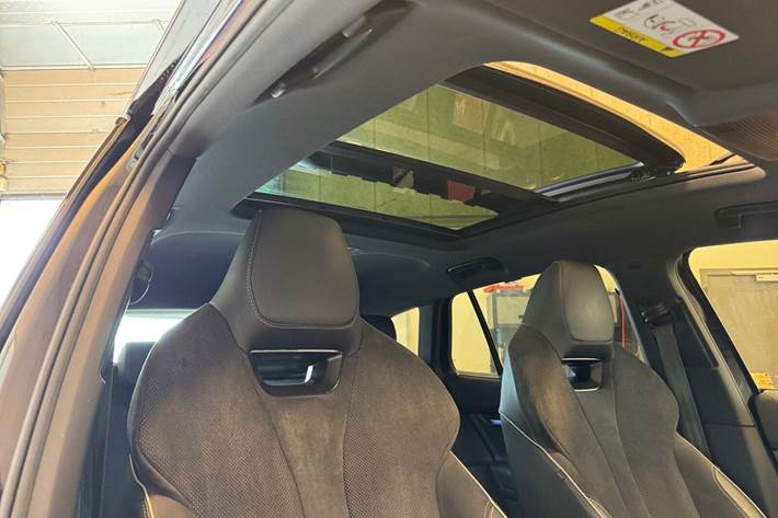 Sort Skoda Enyaq fra 2021