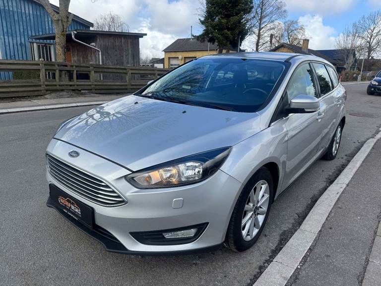 Ford Focus 1,5 TDCi 120 Business stc.