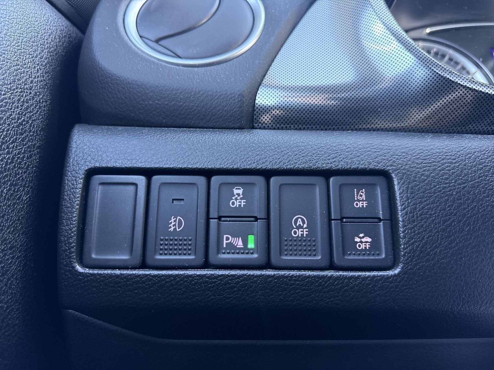 Gul Suzuki Vitara fra 2022