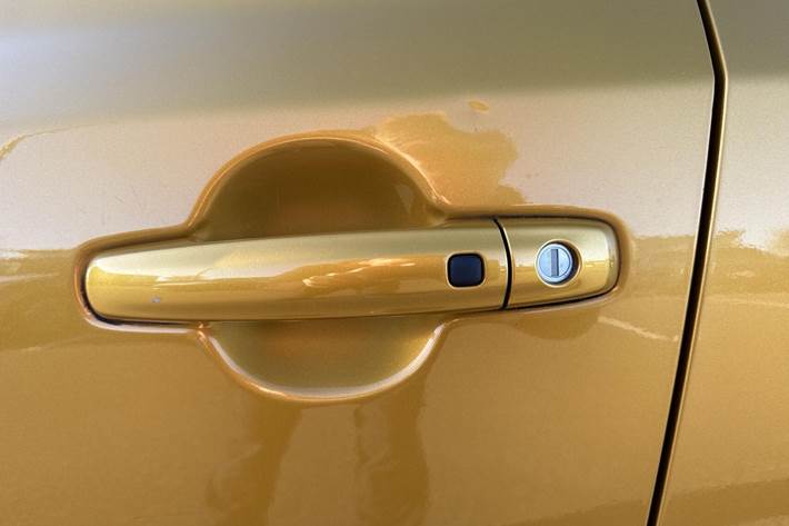 Gul Suzuki Vitara fra 2022