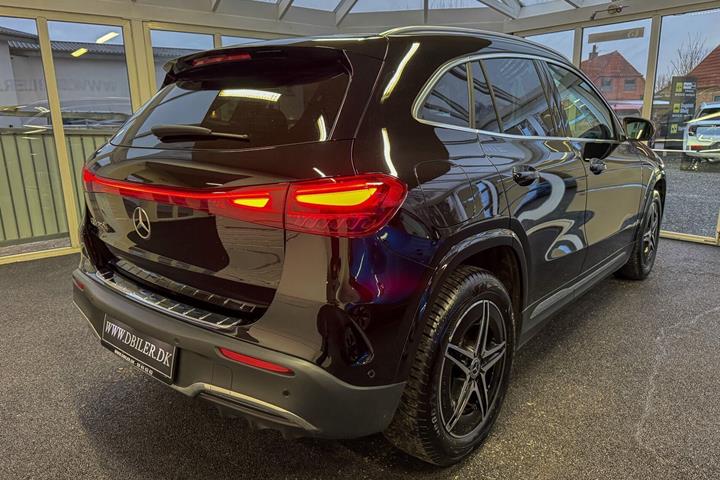 Sort Mercedes EQA 250+ fra 2024