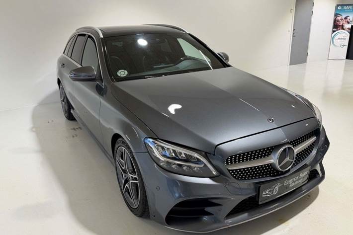 Grå Mercedes C220 d fra 2019