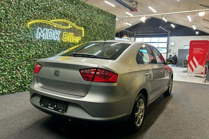 Beige Seat Toledo fra 2018
