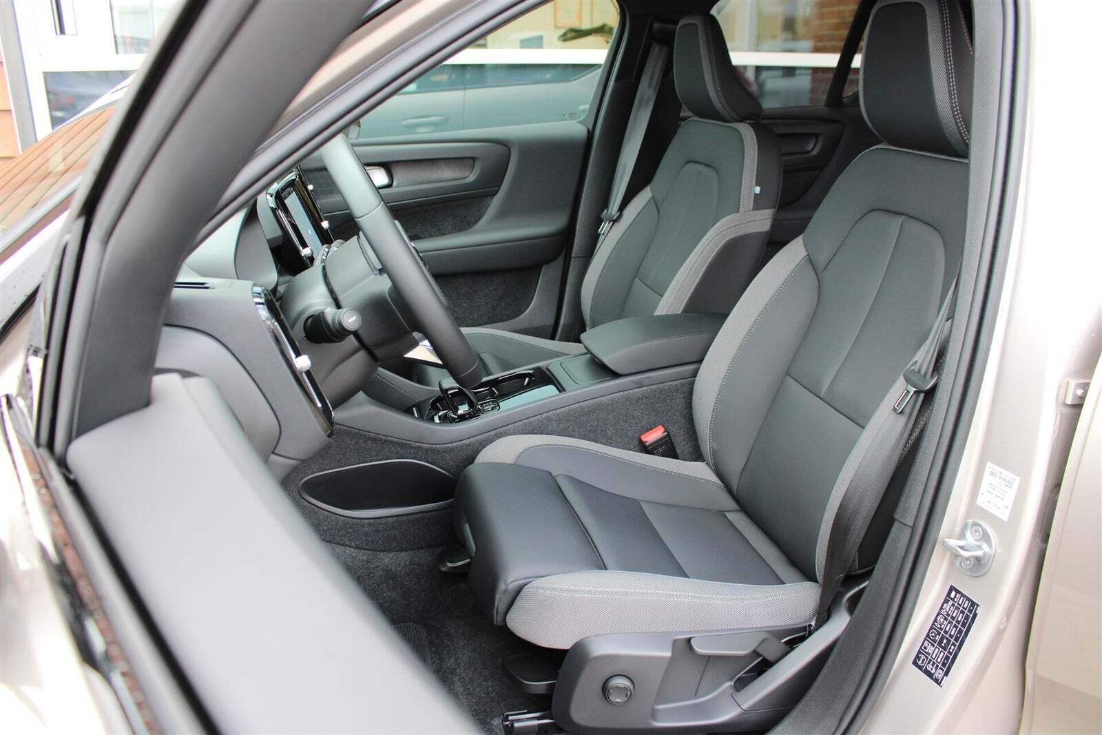 Volvo XC40 P6 ReCharge Plus