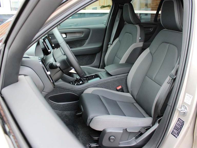 Volvo XC40 P6 ReCharge Plus