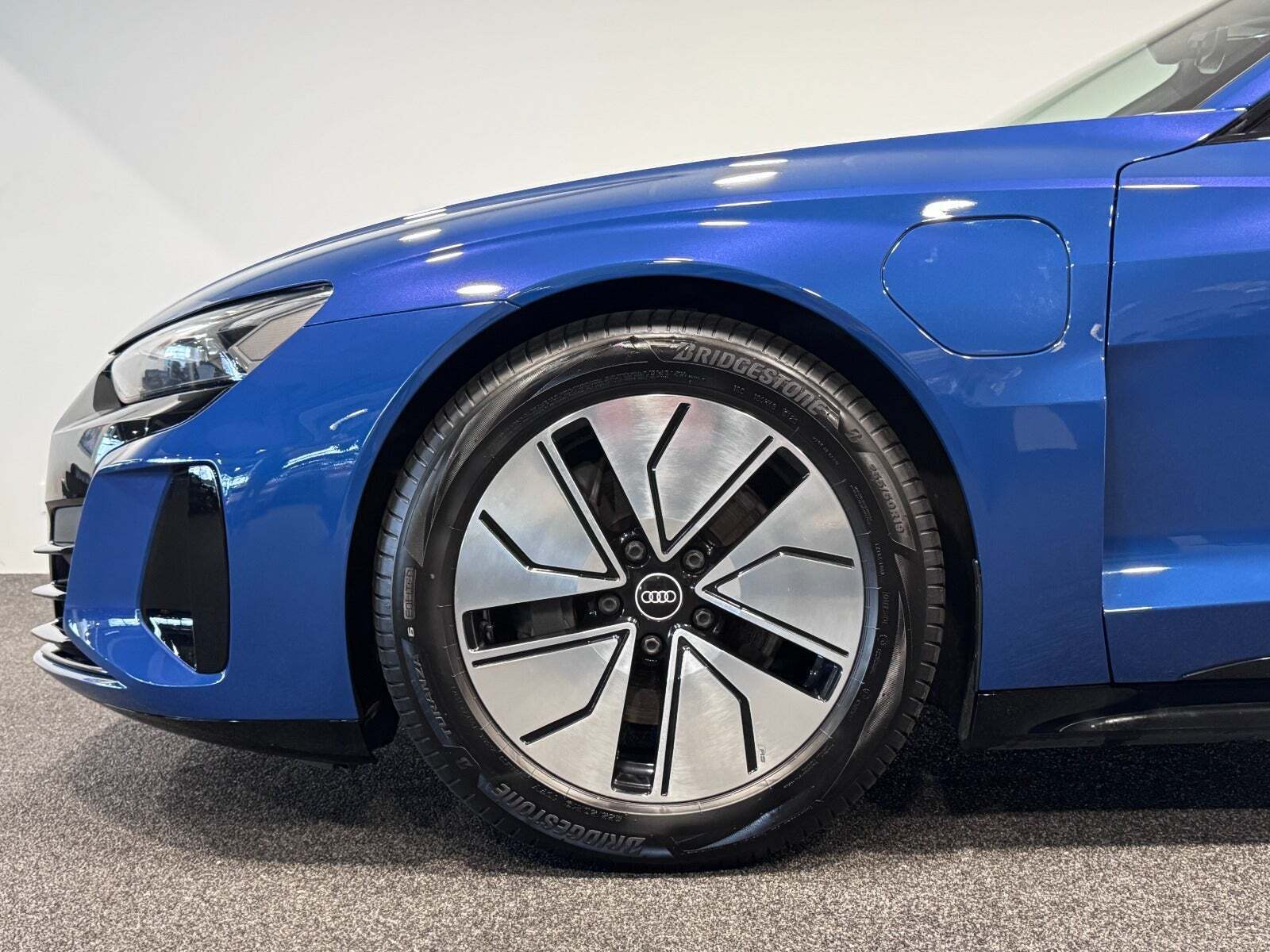 Audi e-tron GT quattro