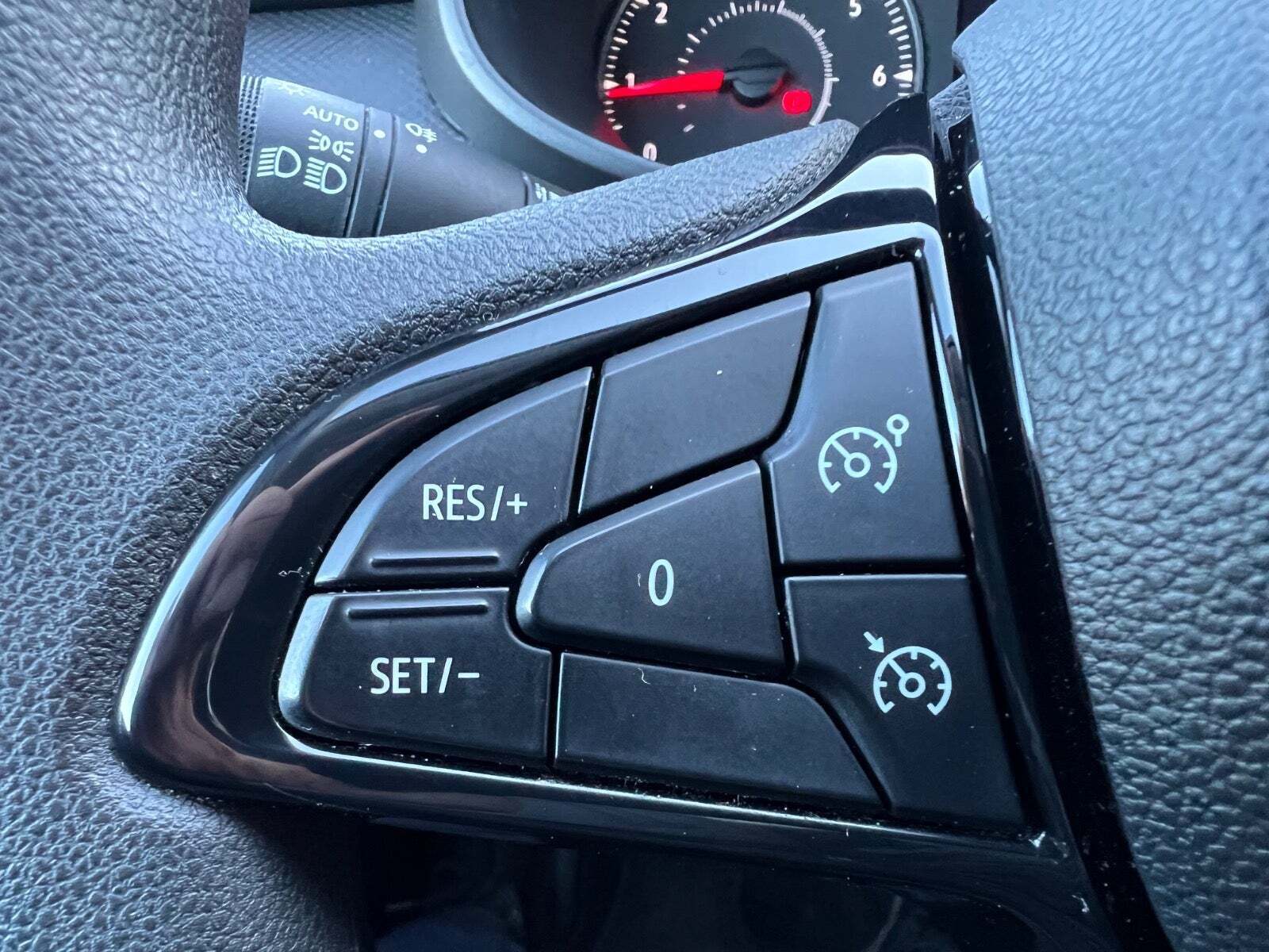 Hvid Dacia Jogger fra 2023