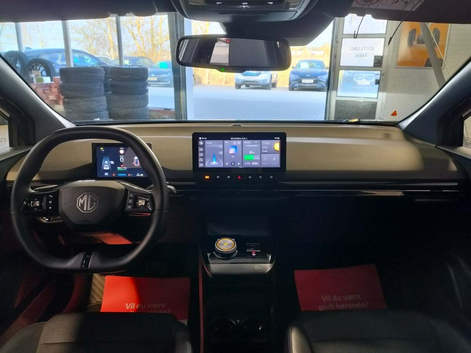 MG 4 77 Luxury Extended Range