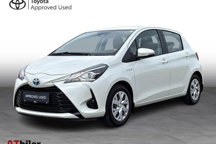 Hvid Toyota Yaris fra 2018