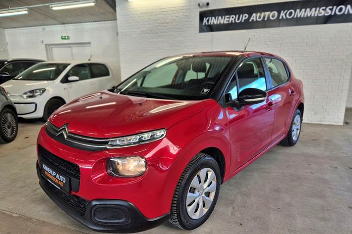 Rød Citroën C3 fra 2019