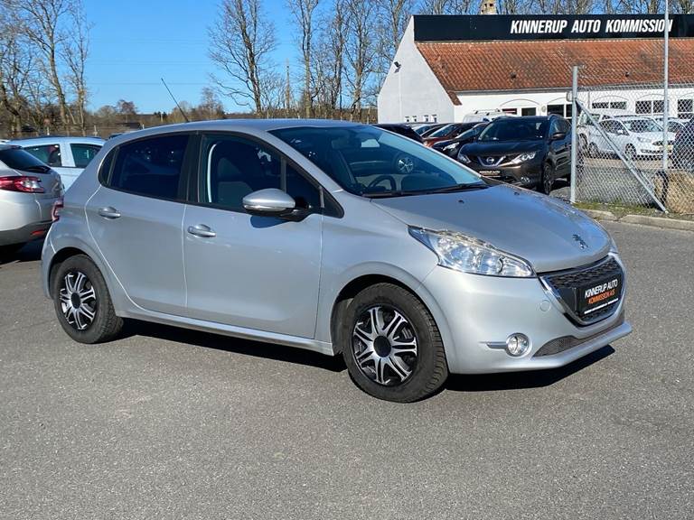 Peugeot 208 1,2 VTi City+ 82HK 3d
