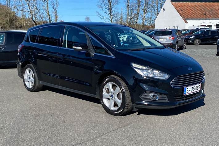 Sort Ford S-MAX fra 2019